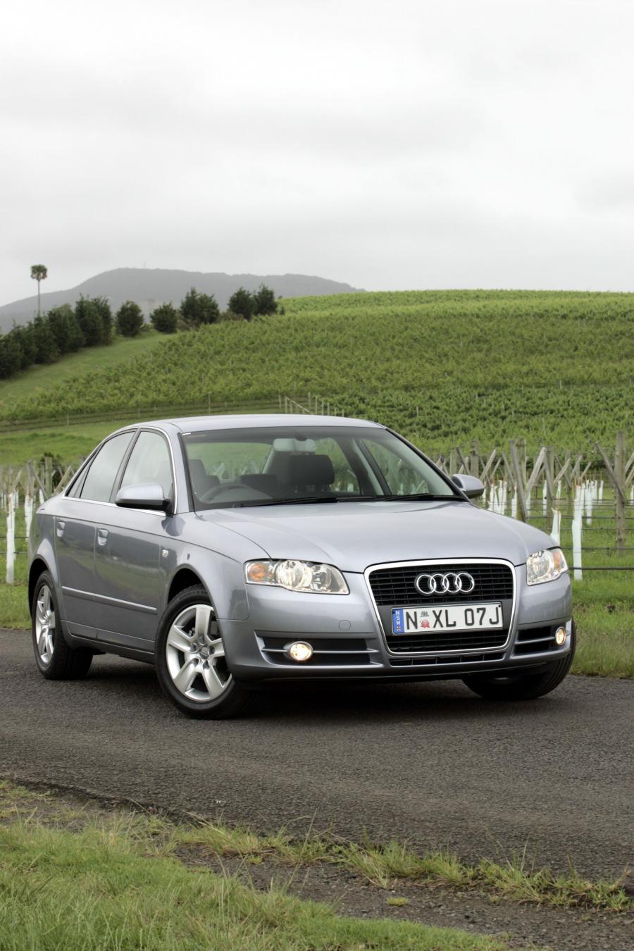  Audi A4 2.0 TDI Sedan (B7, 8E) 2005 года  (AU) (фото 1 из 5)